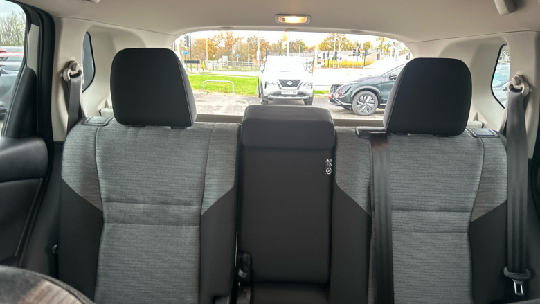 Nissan X-Trail 1.5 MHEV 163 N-Connecta 5dr [7 Seat] Xtronic Petrol Station Wagon